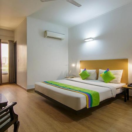 فندق Treebo Noida Express المظهر الخارجي الصورة