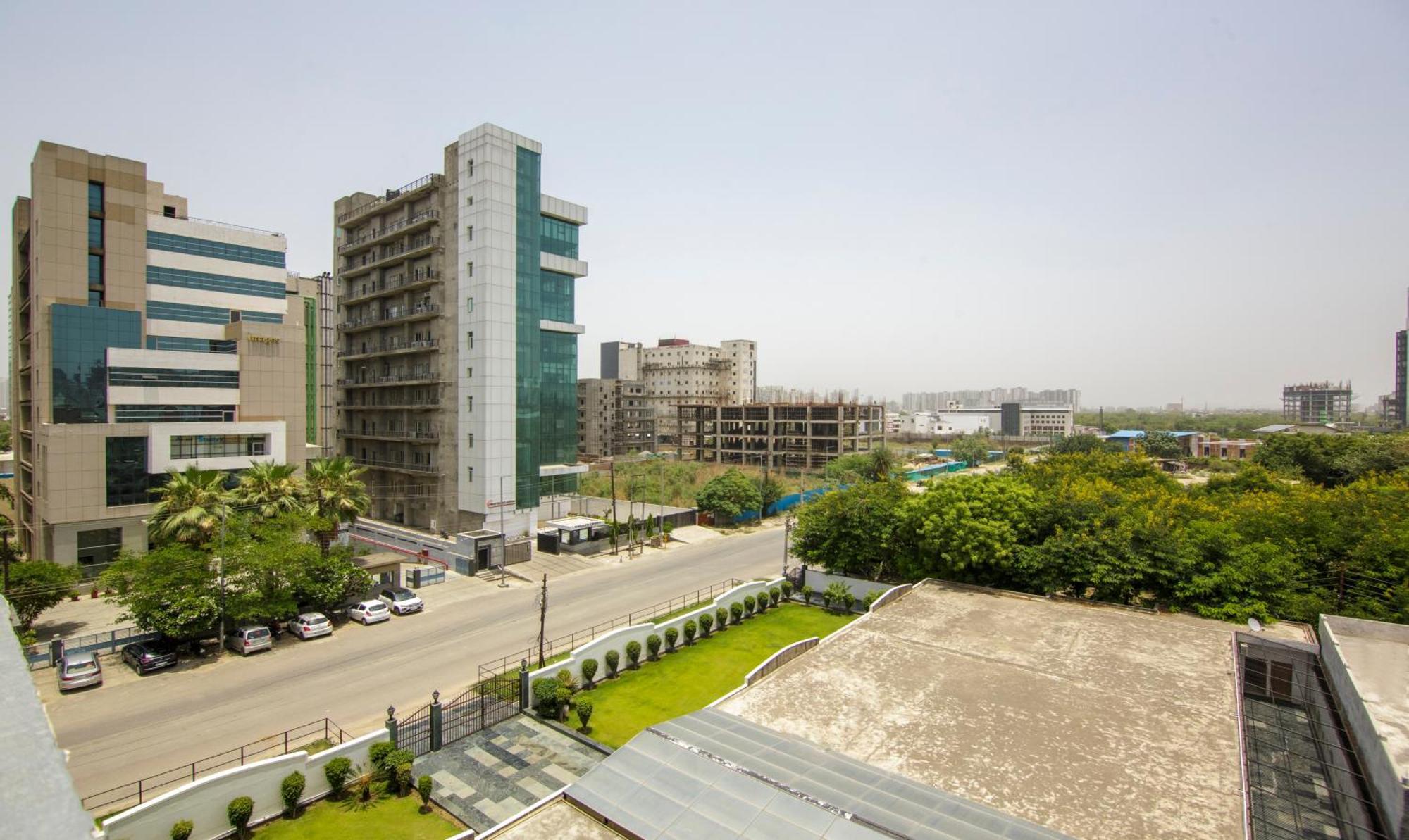 فندق Treebo Noida Express المظهر الخارجي الصورة